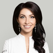 Латыпова Юлия Радиковна, врач-косметолог