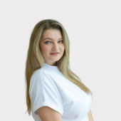 Еремина Жанна Владиславовна, стоматолог-терапевт