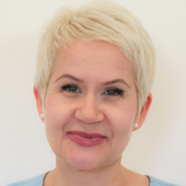 Арацханова Инна Константиновна, стоматолог-терапевт