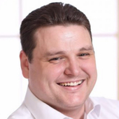 Науменко Артем Павлович, невролог