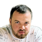 Измаилов Эмиль Айдерович, стоматолог-хирург