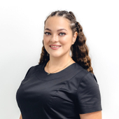 Полукова Ксения Сергеевна, стоматолог-хирург