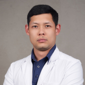 Кадыров Адилет Абдуллаатович, травматолог