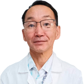 Карашпай Андрей Бай-Караевич, офтальмолог