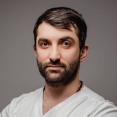 Хубашвили Гиорги Джемалович, стоматолог-терапевт