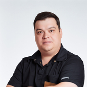 Кочетков Денис Валерьевич, стоматолог-ортопед