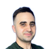 Островский Ханан Давидович, стоматолог-хирург