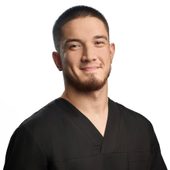 Есенбаев Данил Русланович, массажист