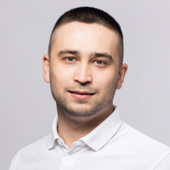 Сыраев Рустам Фасхутдинович, стоматолог-хирург