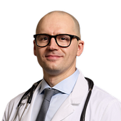 Медведчиков Артем Евгеньевич, ортопед