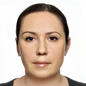 Астахова (Наджарян) Карина Тиграновна, врач-косметолог