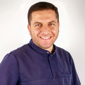 Бегларян Виген Врежикович, стоматолог-хирург