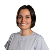 Крючкова Анна Геннадьевна, стоматолог-терапевт