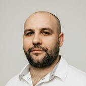 Извёсткин Игорь Сергеевич, флеболог