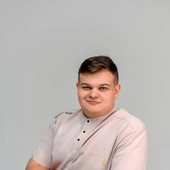 Солдатов Артем Сергеевич, стоматолог-эндодонт