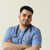 Лаврушин Егор Дмитриевич, травматолог-ортопед