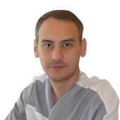 Бурханов Юлай Кашифович, офтальмолог-хирург