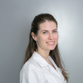 Гоникберг Юлия Эрнестовна, стоматолог-терапевт