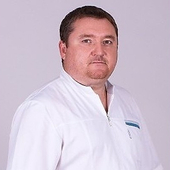 Новоженов Евгений Николаевич, хирург