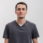 Даудов Абубакар Мизрабович, стоматолог-хирург