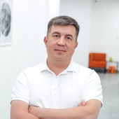 Латыпов Рустам Радикович, стоматолог-хирург