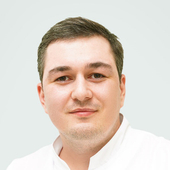 Осканов Адам Камаудинович, стоматолог-хирург