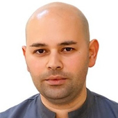 Фадил Зейд Намир, офтальмолог