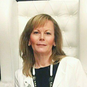 Тихоничева Наталья Сергеевна, массажист