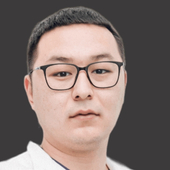 Тайпаков Валихан Мухтазарович, флеболог