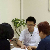 ЧЖАН ВЭЙФЭН, остеопат