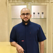 Акбиев Ризвон Хажбекирович, пластический хирург