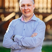 Салихов Айрат Ахатович, стоматолог-терапевт