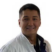 Нурланбек Манас, гинеколог