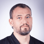 Помогалов Александр Геннадьевич, имплантолог