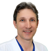 Ястремский Александр Романович, стоматолог-хирург