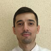 Магомедов Ильяс Ахмедович, стоматолог-терапевт