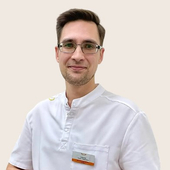 Новиков Руслан Николаевич, стоматолог-терапевт