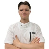 Вержинский Александр Андреевич, стоматолог-терапевт