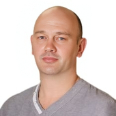 Куличенко Николай Васильевич, стоматолог-хирург