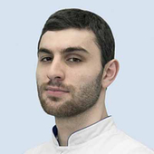 Хачиров Аслан-Бек Юрьевич, стоматолог-терапевт