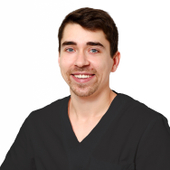 Чесноков Александр Александрович, стоматолог-хирург