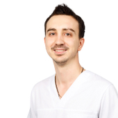 Зениренко Михаил Андреевич, стоматолог-терапевт