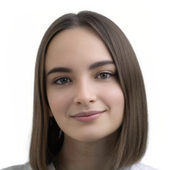 Камышева Алина Андреевна, стоматолог-хирург