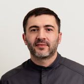 Маликов Малик Шарапудинович, ортопед