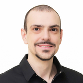 Татаринцев Герман Эдуардович, стоматолог-ортопед