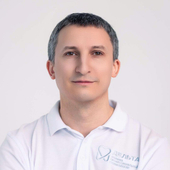 Конашук Михаил Николаевич, стоматолог-терапевт