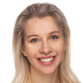 Белякова Екатерина Юрьевна, стоматолог-терапевт