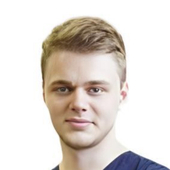 Кондусов Александр Юрьевич, стоматолог-хирург