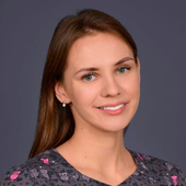 Зеленина Юлия Игоревна, стоматолог-терапевт