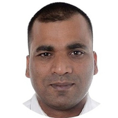 Ядав Дилип Кумар, хирург